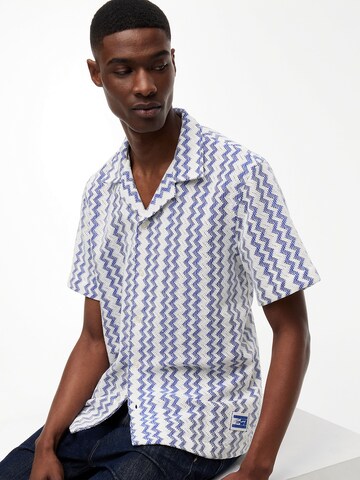 Coupe regular Chemise Tommy Jeans en blanc