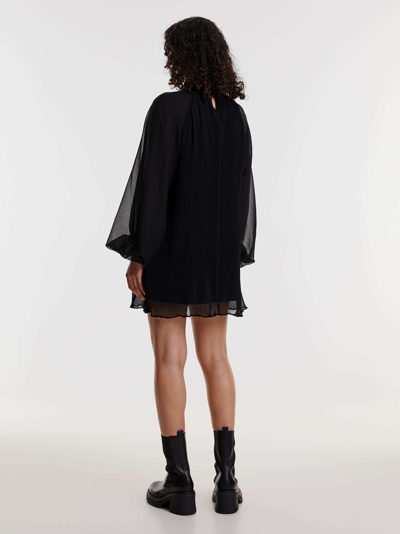 EDITED Kjole 'Gasira' sort