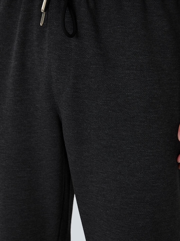 Tommy Life Tapered Workout Pants 'Jogginghose' in Grey