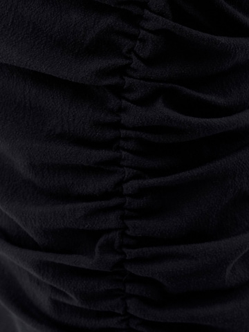 Bershka Poletna obleka | črna barva
