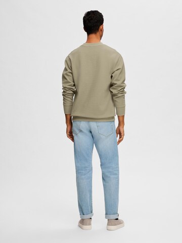 SELECTED HOMME Sweatshirt 'Adam' i grøn