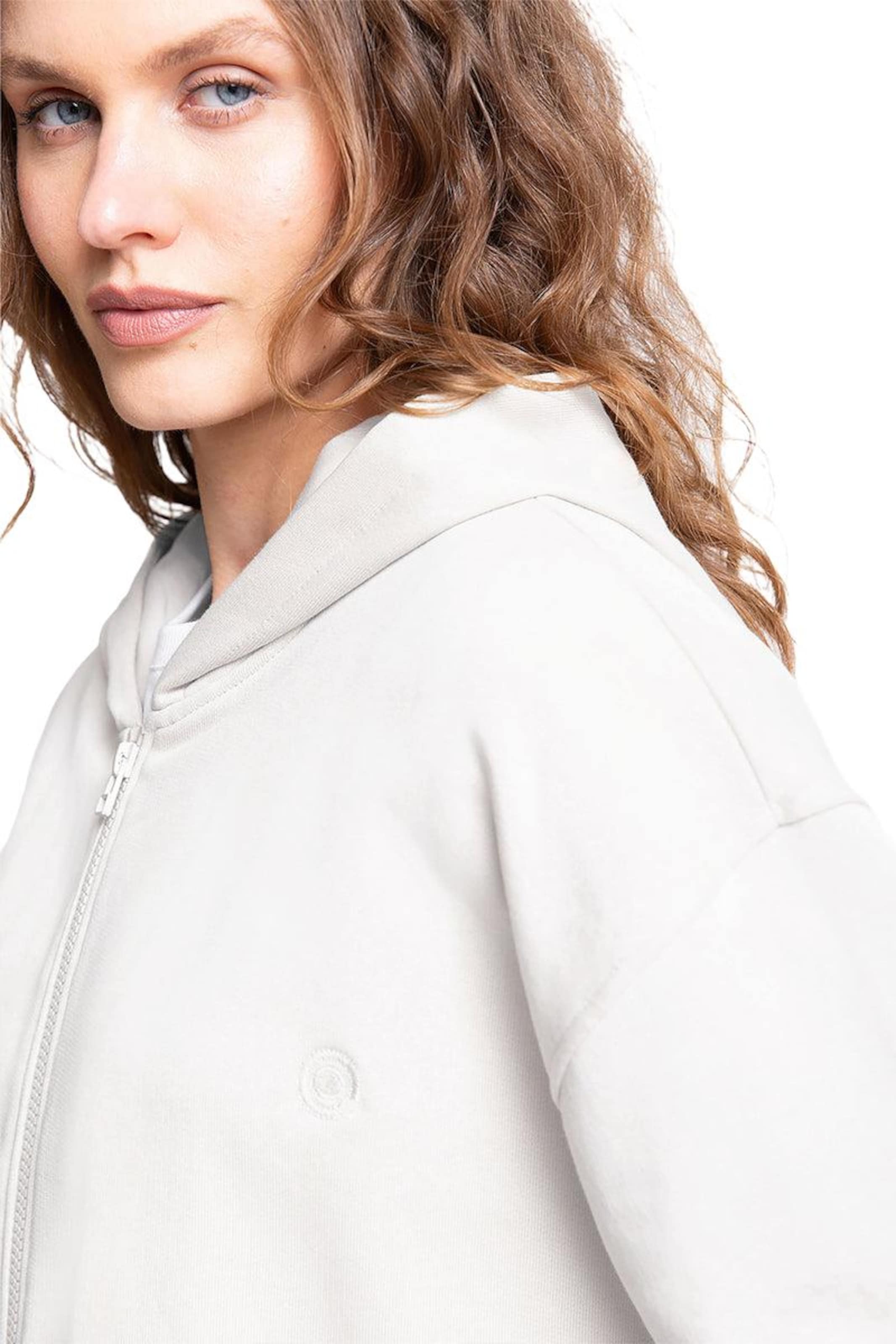 UNIQVIBE Sweat jacket in White