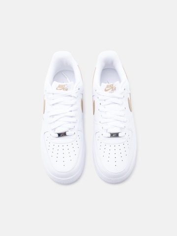 Nike Sportswear Tenisky 'Air Force 1 '07' – bílá