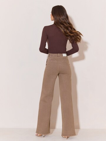 Lipsy Wide leg Jeans in Beige