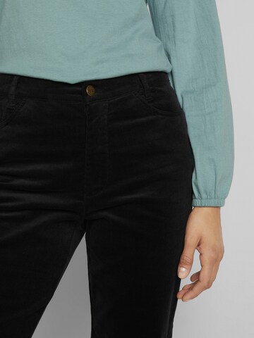 regular Pantaloni di bonprix in nero