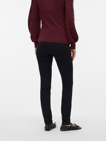 Coupe slim Jean 'MLKAIRO' MAMALICIOUS en noir