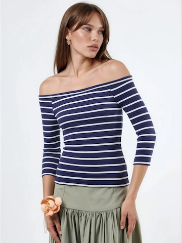 Camicia da donna di Busem in blu: frontale