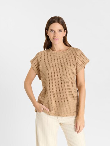 T-shirt Le Temps Des Cerises en marron : devant
