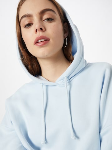 Monki Sweatshirt i blå