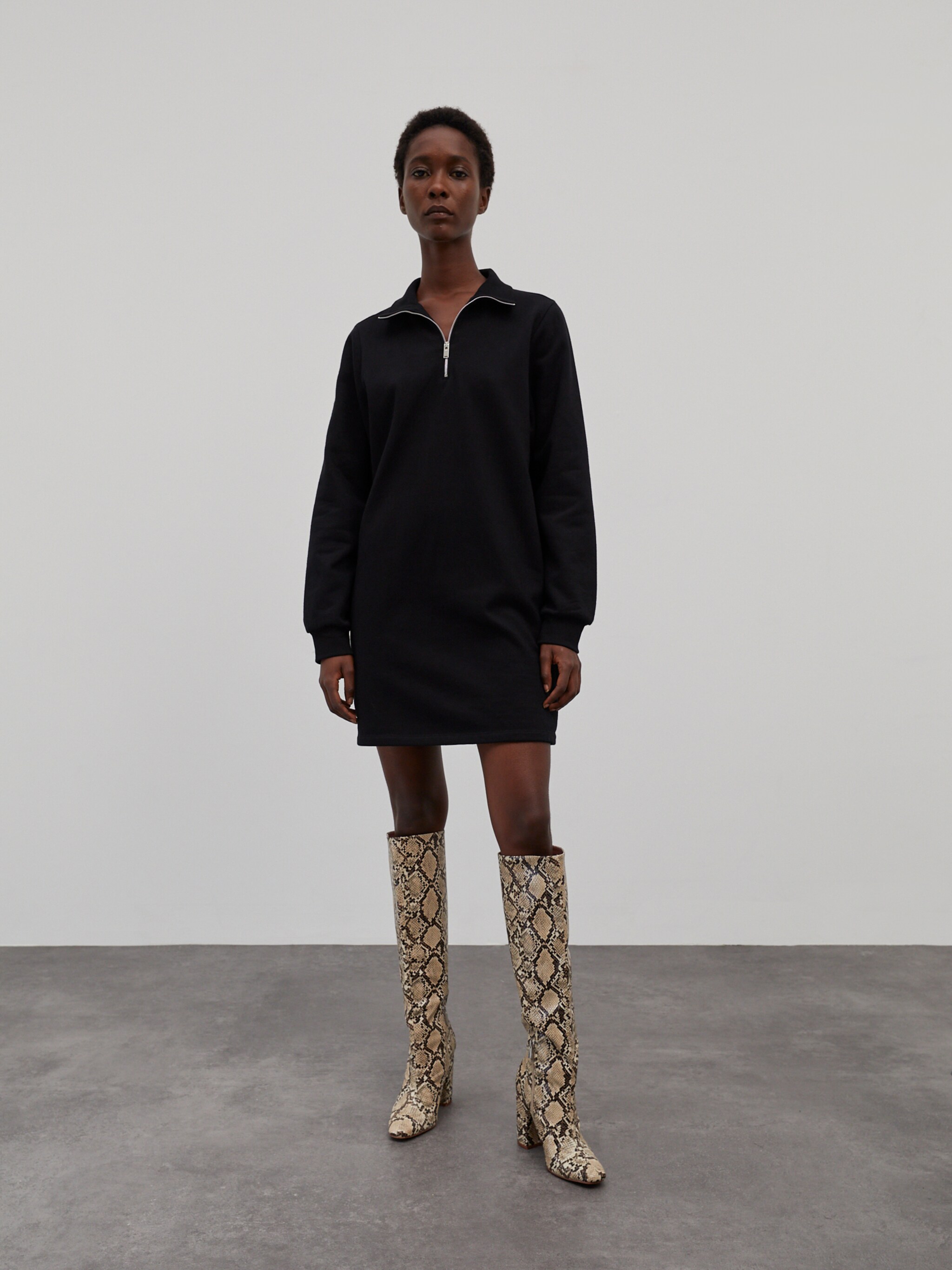 EDITED Produits Robe 'Glennis' noir