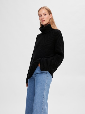 Pull-over 'SEFIKA' SELECTED FEMME en noir