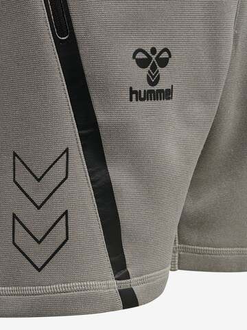 Hummel Regular Sporthose in Grau