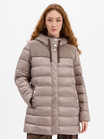 Fuchs Schmitt Mantel in Beige: Vorderseite