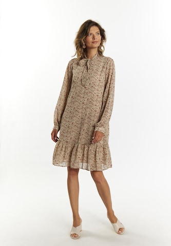 Usha - Vestido camisero en beige