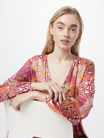 Emily Van Den Bergh - Vestido en Mezcla de colores