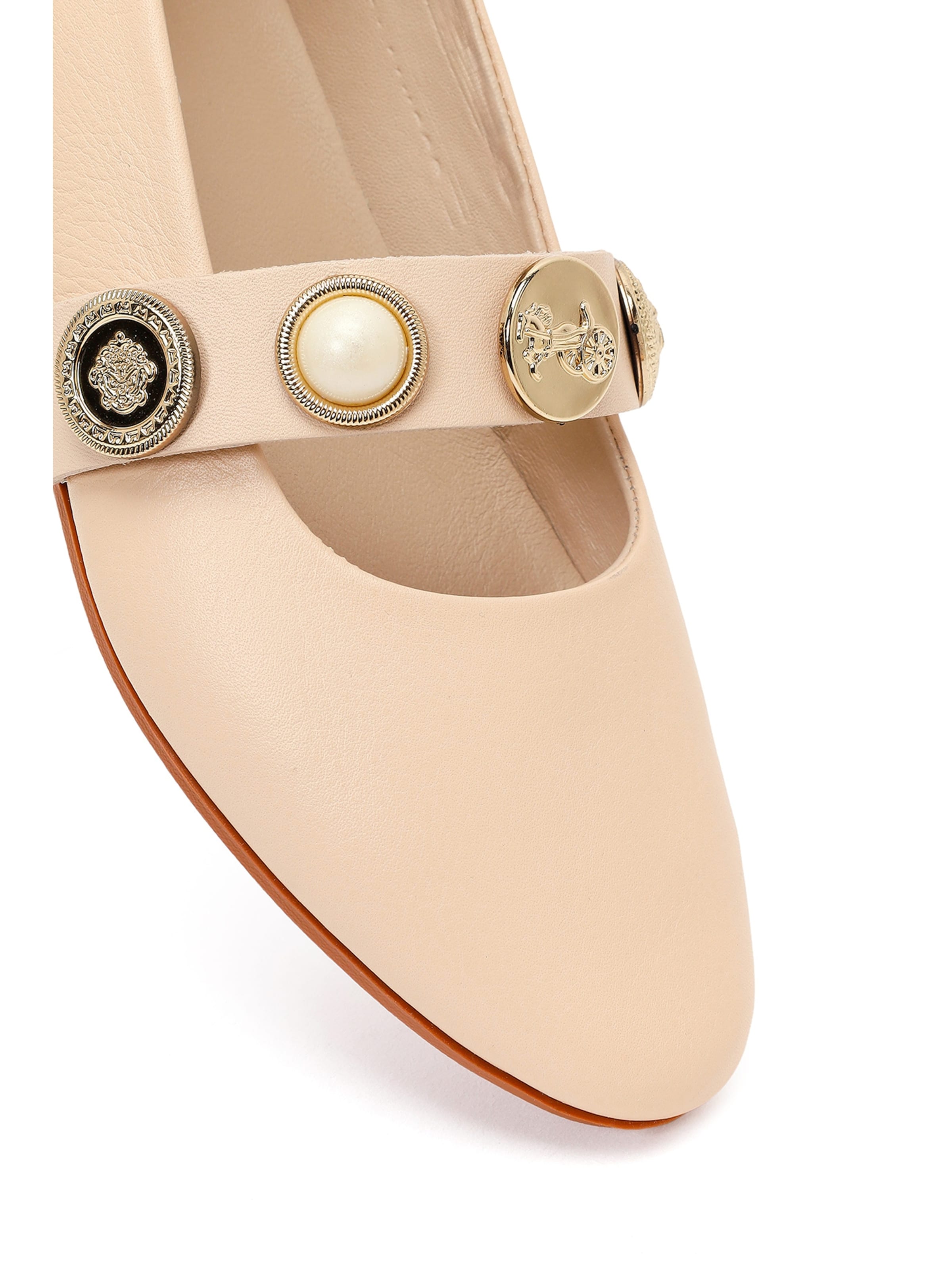 Derimod Ballerina in Beige