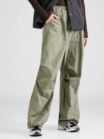 Loosefit Pantaloni 'TOGGLE' di Cotton On in verde: frontale