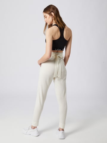 Effilé Pantalon 'Lou' LeGer by Lena Gercke en blanc