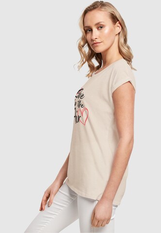 Merchcode T-Shirt 'Valentines Day - Love is in the Air' in Beige