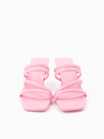 Ciabatta di Bershka in rosa