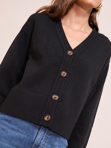 Friends Like These Kardigan w kolorze czarny