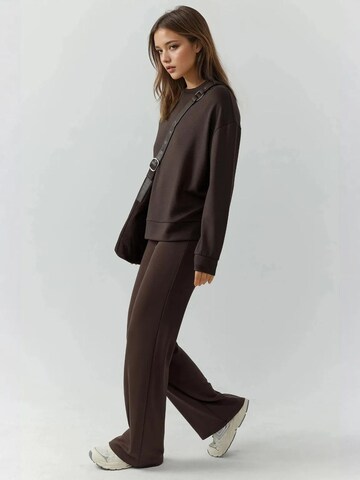 Hiccup Flared Broek in Bruin