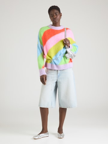 Pulover de la Essentiel Antwerp pe mai multe culori