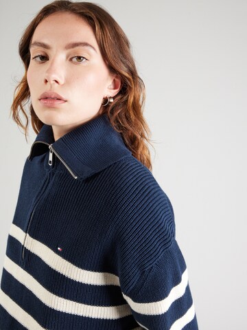 TOMMY HILFIGER Trui in Blauw