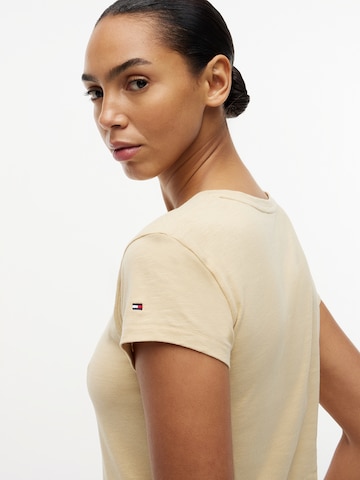 TOMMY HILFIGER T-shirt i beige
