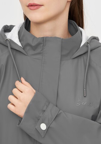 BENCH Outdoor Jacket in Grey