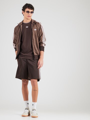 ADIDAS ORIGINALS T-shirt i brun