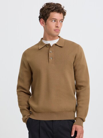 Casual Friday - Jersey 'CFAbel' en marrón: frente