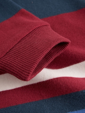 Next - Camiseta en rojo