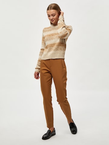 minus Regular Pantalon 'Daya' in Bruin