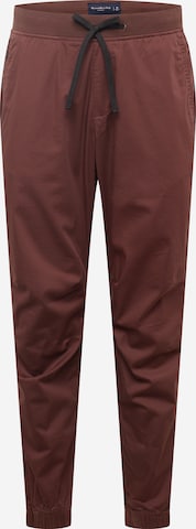 Abercrombie & Fitch Tapered Broek in Bruin: voorkant
