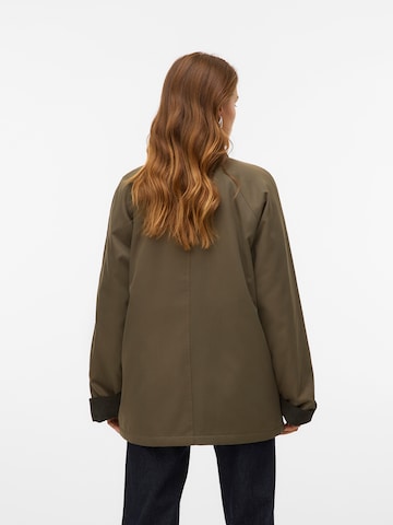 Veste mi-saison 'VMWALES' VERO MODA en vert