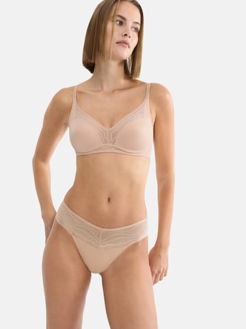 TRIUMPH - Triángulo Sujetador 'Breathe & Lift Smart' en beige