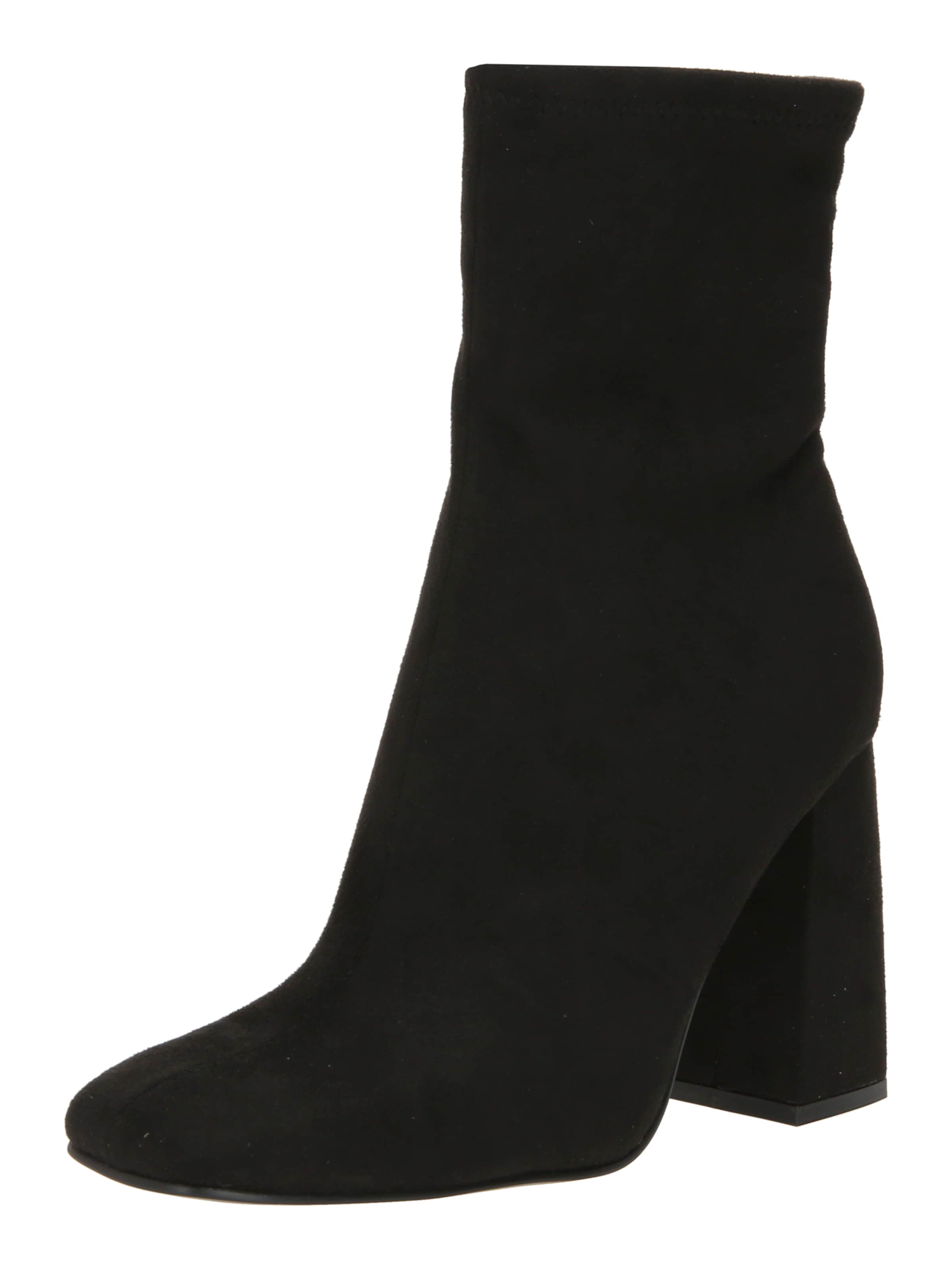 Bottines 'TRAVERSE' STEVE MADDEN en noir : devant