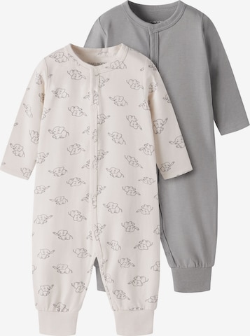 TWO SOON Pajamas in Grey: front