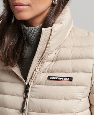 Superdry Jacke in Beige