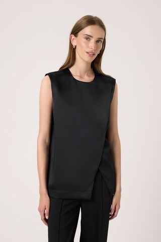 SOAKED IN LUXURY Top in Schwarz: Vorderseite