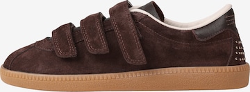 Sneaker low 'Bob-Bie' de la BRONX pe maro: față