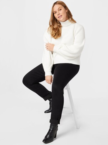 Missguided Plus Pullover in Weiß