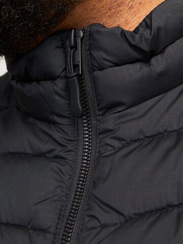 Jack & Jones Plus Vesta 'JJEState' – černá
