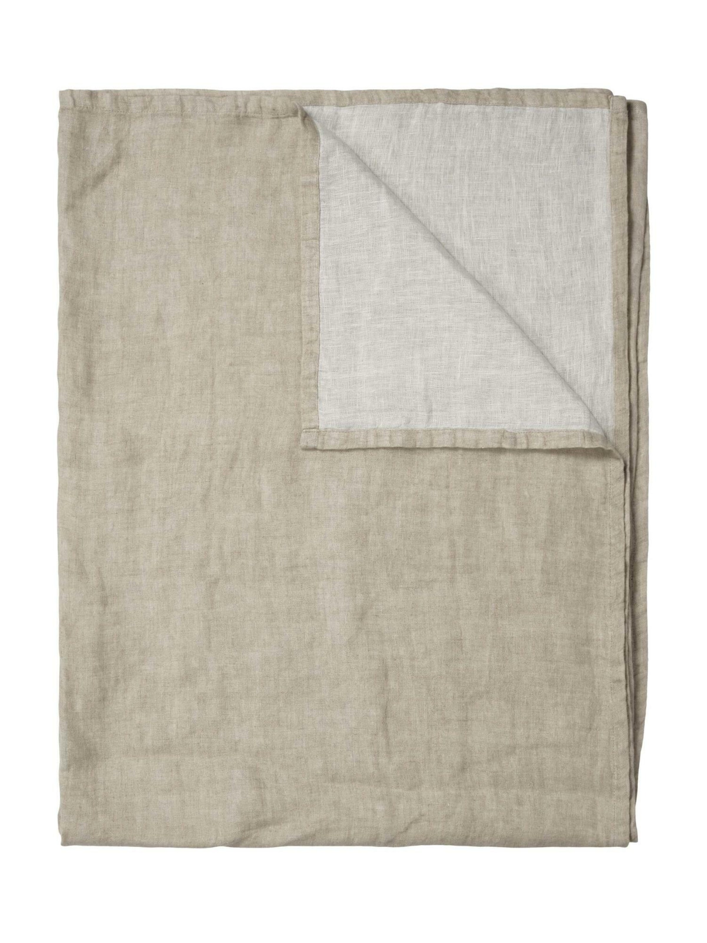Marc O'Polo Blankets 'Linka' in Beige: front