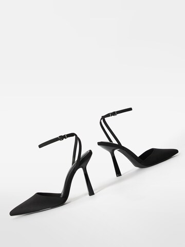 Bershka Slingpumps in Zwart