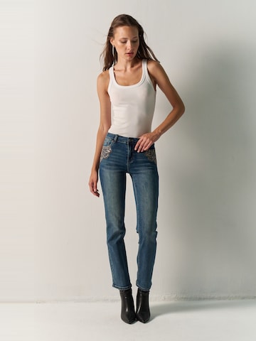 regular Jeans di KOROSHI in blu