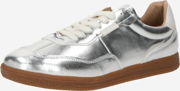STEVE MADDEN Низкие кроссовки 'Emporia' в Серебристый: спереди