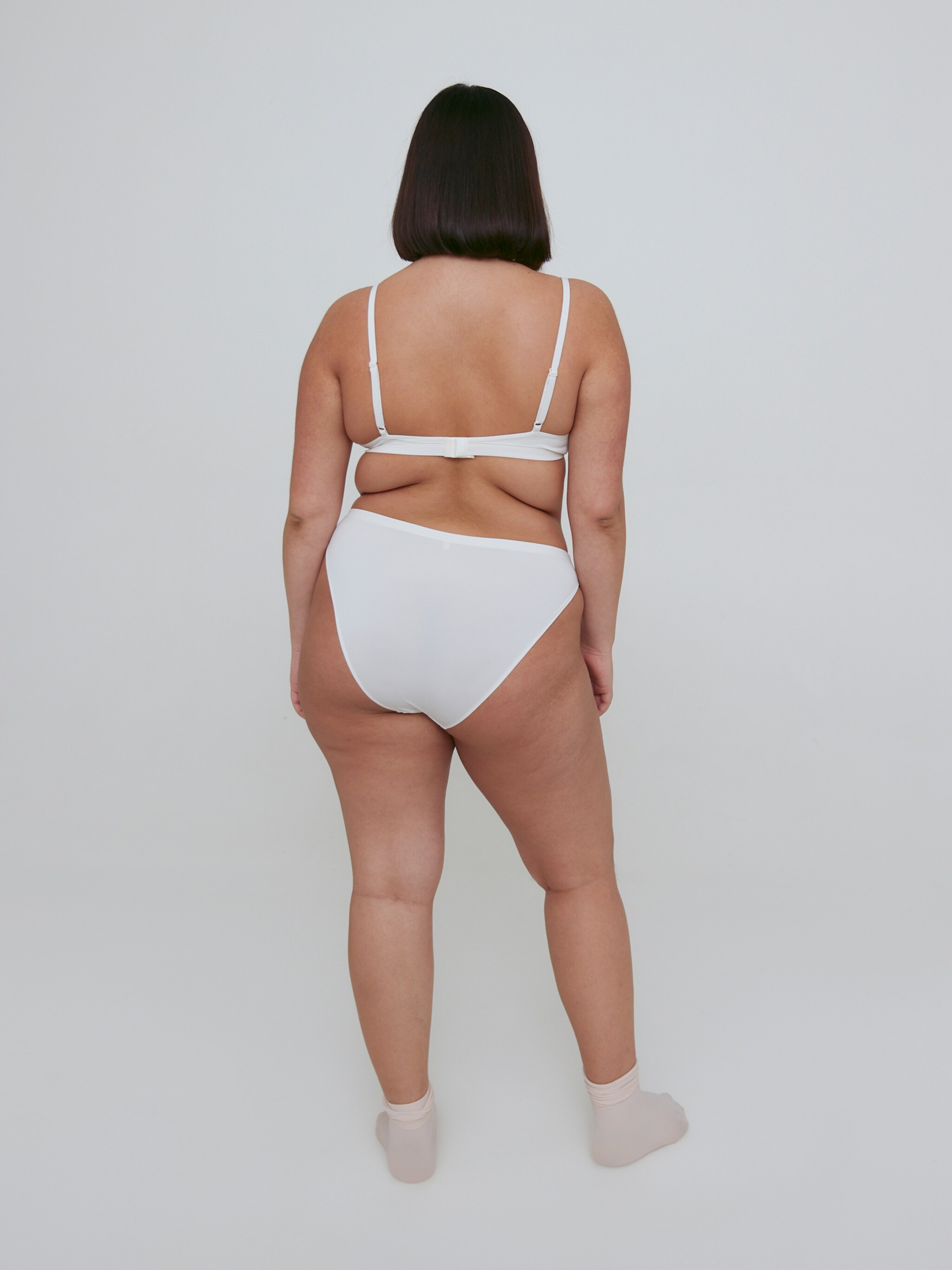 EDITED Produkte Slip 'Klaudia' beige