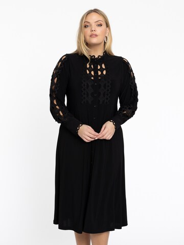 Yoek Dress in Black: front